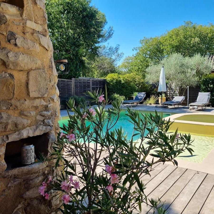 Villa Charmante A Lussan Avec Piscine Privee Et Jardin Closa Exteriér fotografie